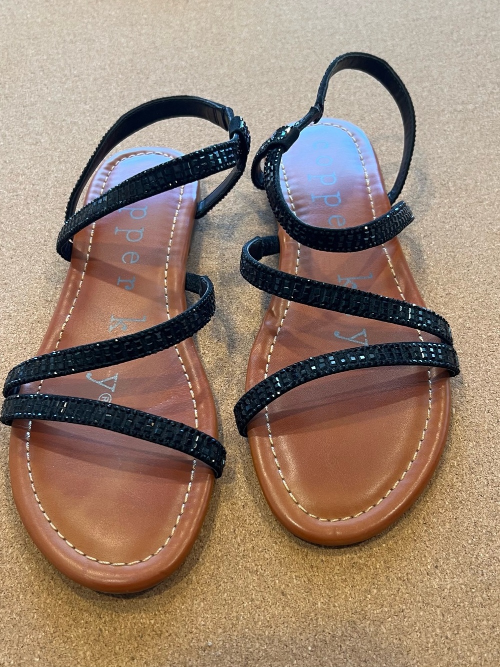 Women’s Copper Key Black Sparkly Sandals size 7